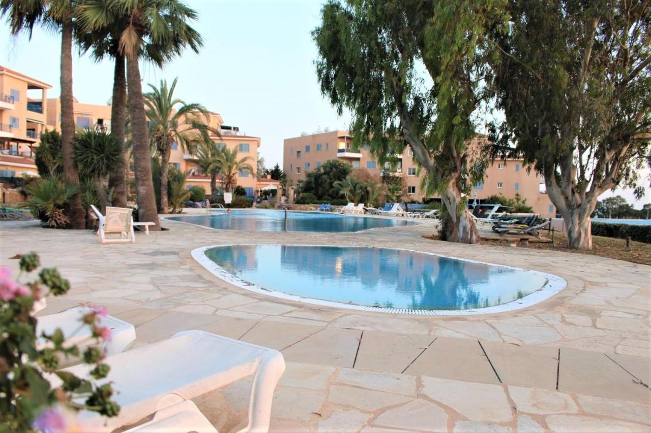 Cosea Living: Seaside 2 Bedroom Flat Kings Palace 209 Paphos Esterno foto