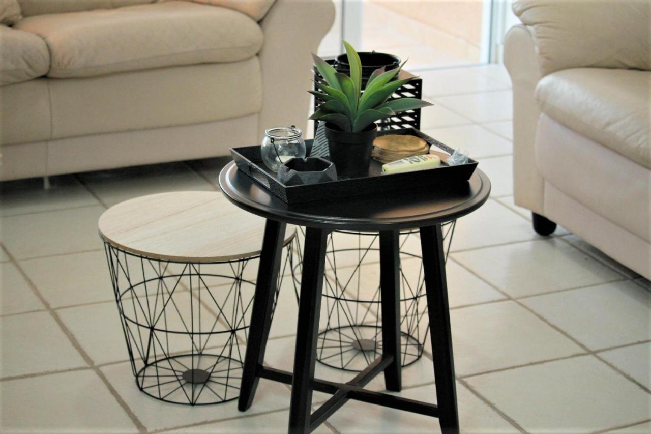 Cosea Living: Seaside 2 Bedroom Flat Kings Palace 209 Paphos Esterno foto