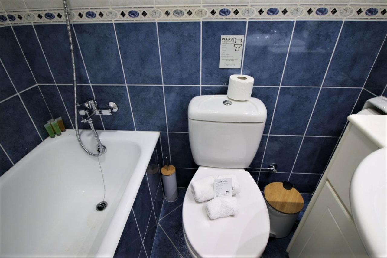 Cosea Living: Seaside 2 Bedroom Flat Kings Palace 209 Paphos Esterno foto